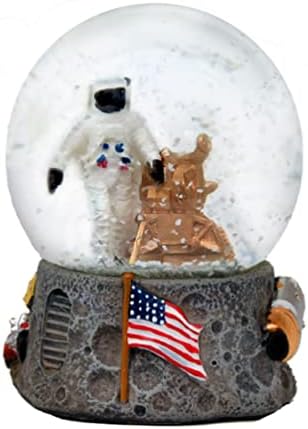 American Astronaut Snow Globe 65mm 1