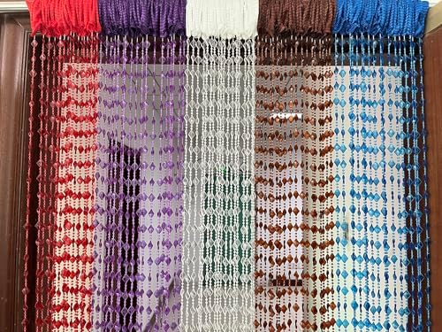 ZiDeTang Acrylic Maple Leaves Beaded Curtain Panel