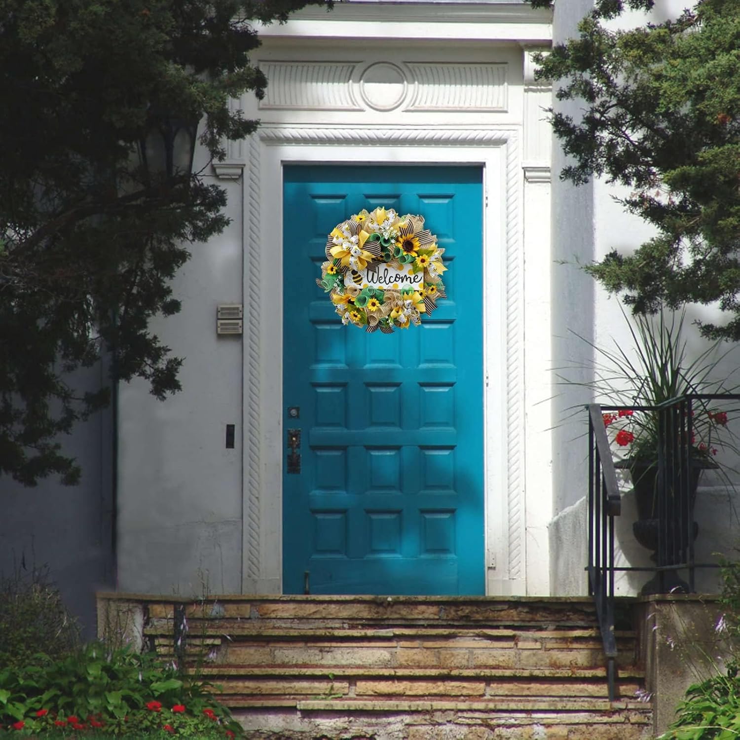 Summer Bee Wreath for Front Door Decor