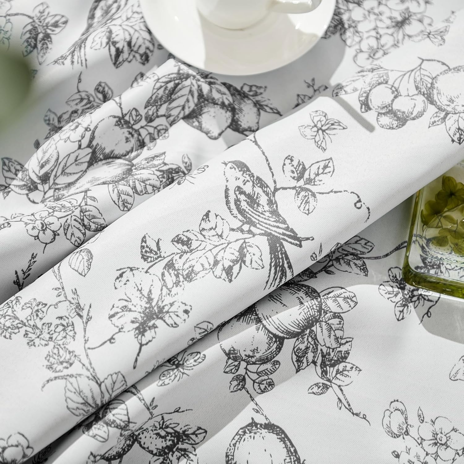Jinchan Blackout Floral Curtains 84 Inches Long 2 Panels