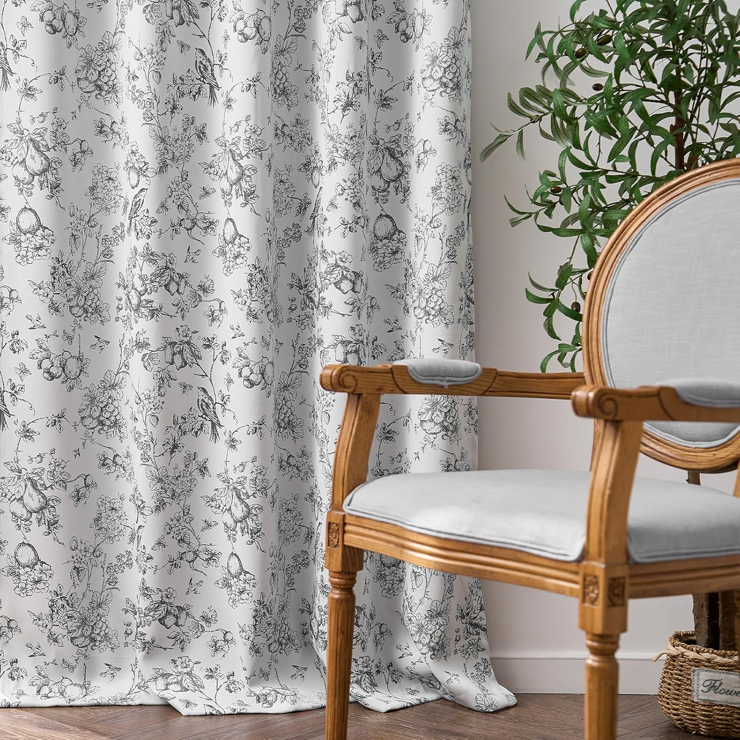 Jinchan Blackout Floral Curtains 84 Inches Long 2 Panels